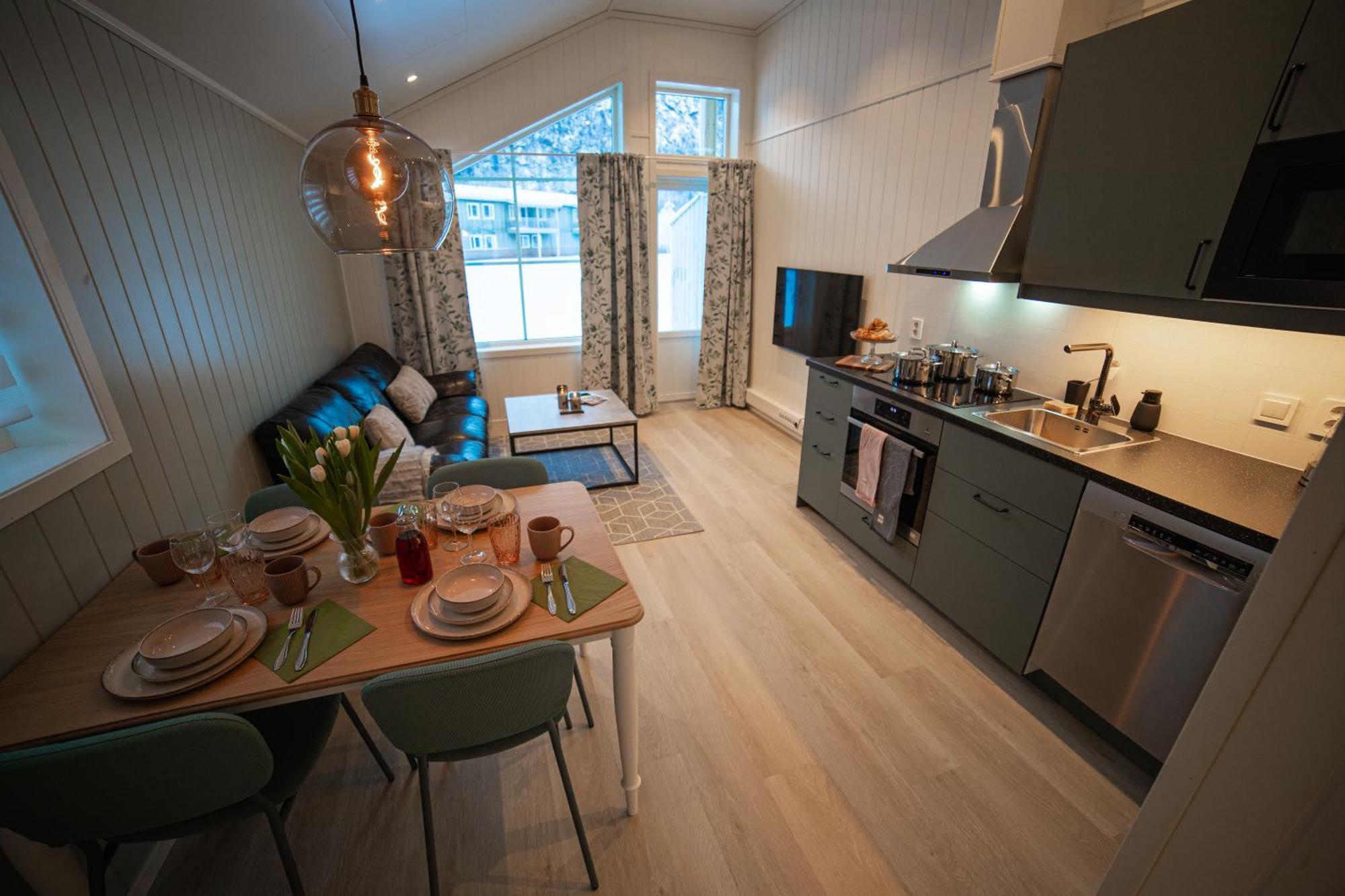Forde Gjestehus Og Camping Экстерьер фото
