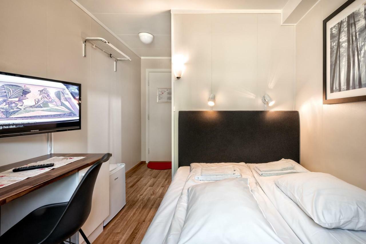 Forde Gjestehus Og Camping Экстерьер фото